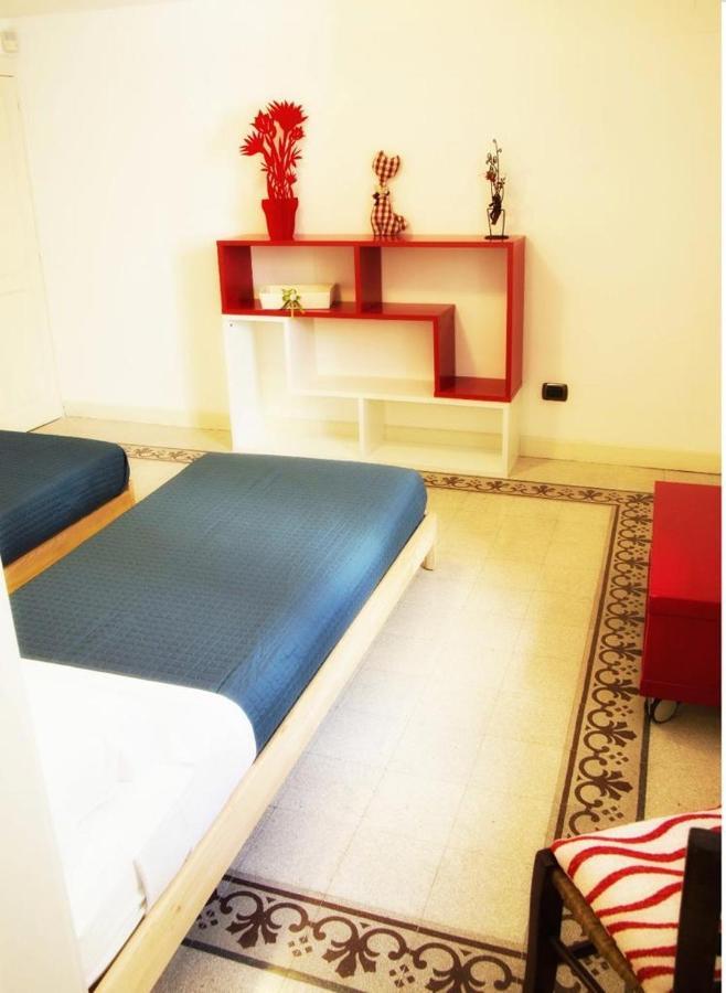Casa Vacanze L'Altra Diaz Syracuse Buitenkant foto